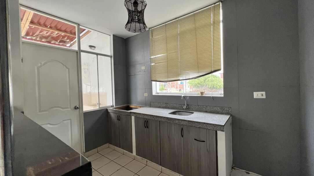 CASA en Urb. Los Corales 1-5
