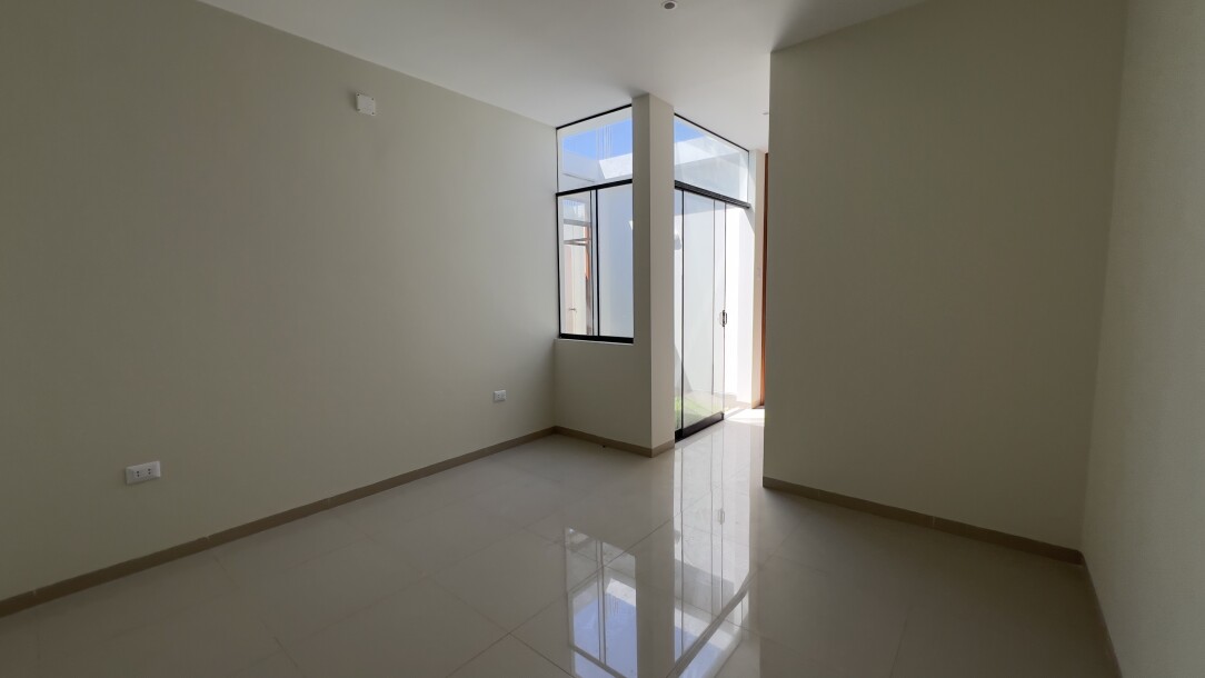 CASA DE ESTRENO En Alameda de Miraflores-14