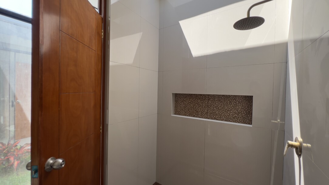 CASA DE ESTRENO En Alameda de Miraflores-13