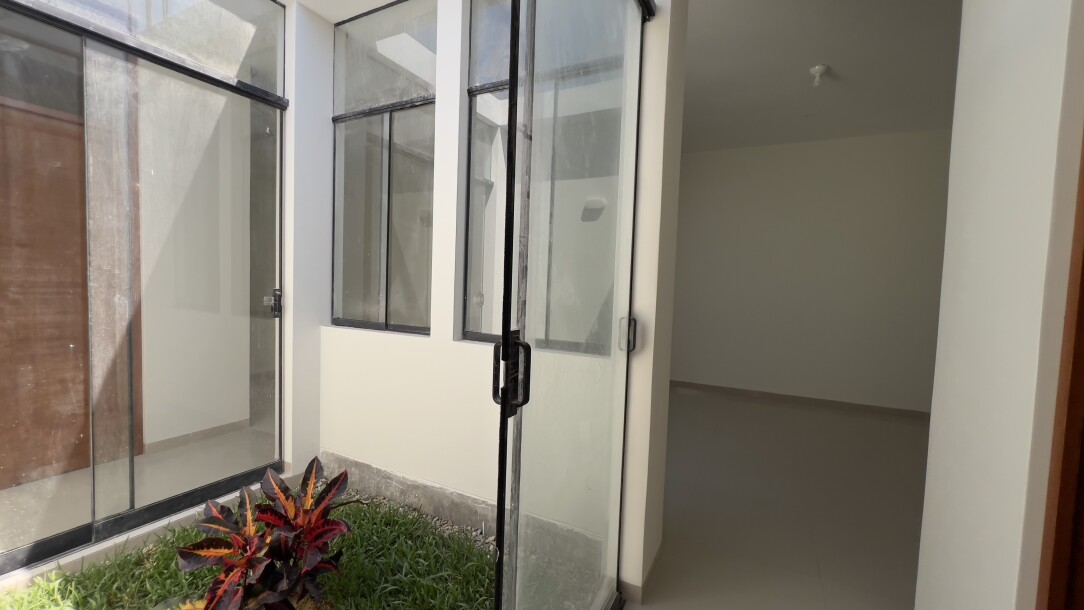 CASA DE ESTRENO En Alameda de Miraflores-12