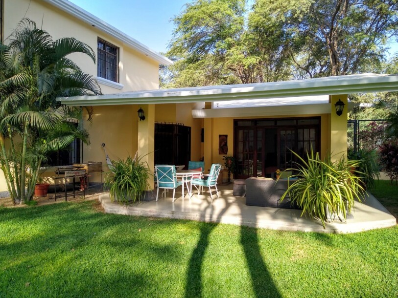 CASA En Urb. La Providencia-11