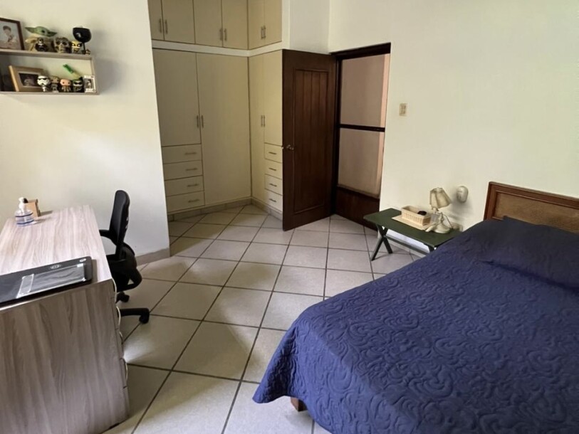 CASA En Urb. La Providencia-20
