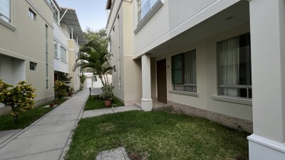 CASA En Condominio Privado, Urb. El Chipe