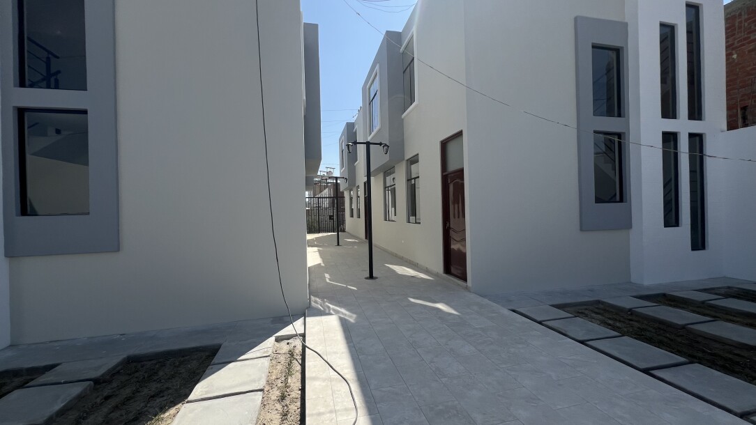 CASA en Condominio Los Altos del Chipe, Piura.-2