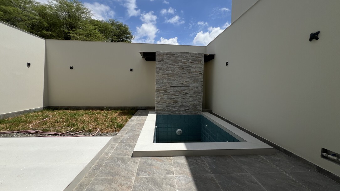 CASA con piscina En Urb. Quinta Ana María-13