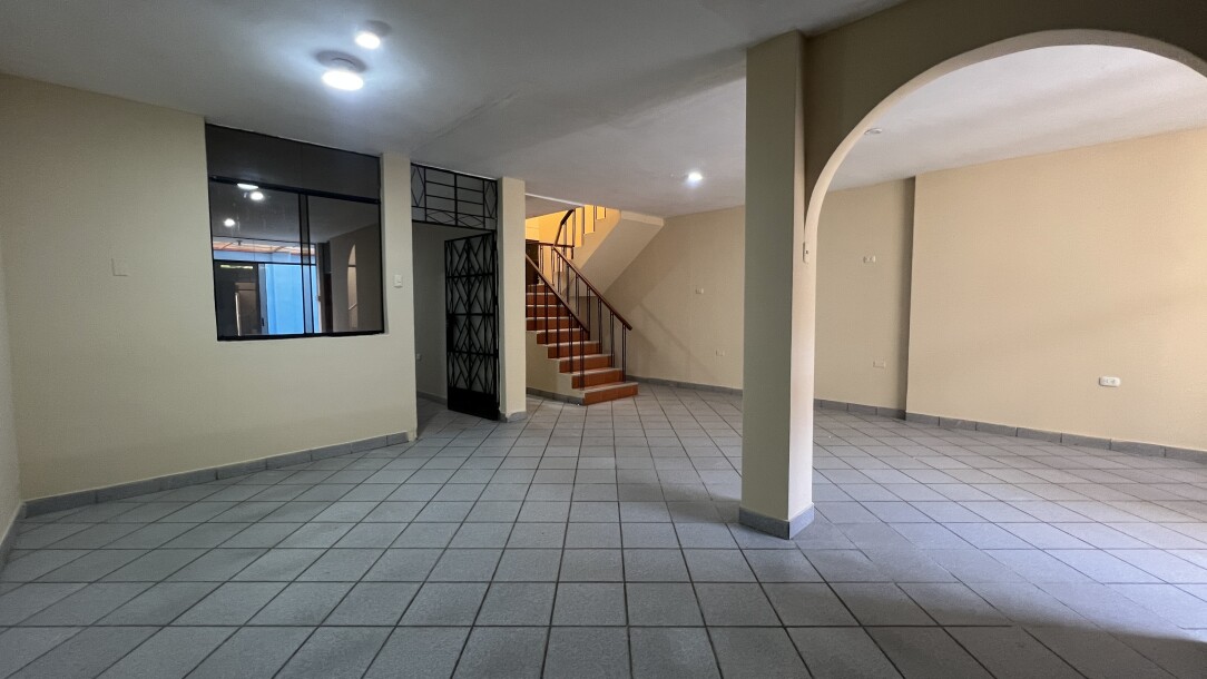 CASA En Urb. Santa Maria del Pinar-1
