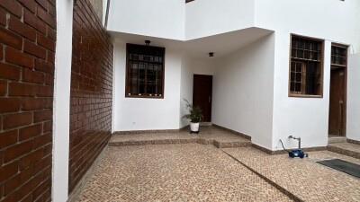 CASA En Urb. Santa Maria del Pinar