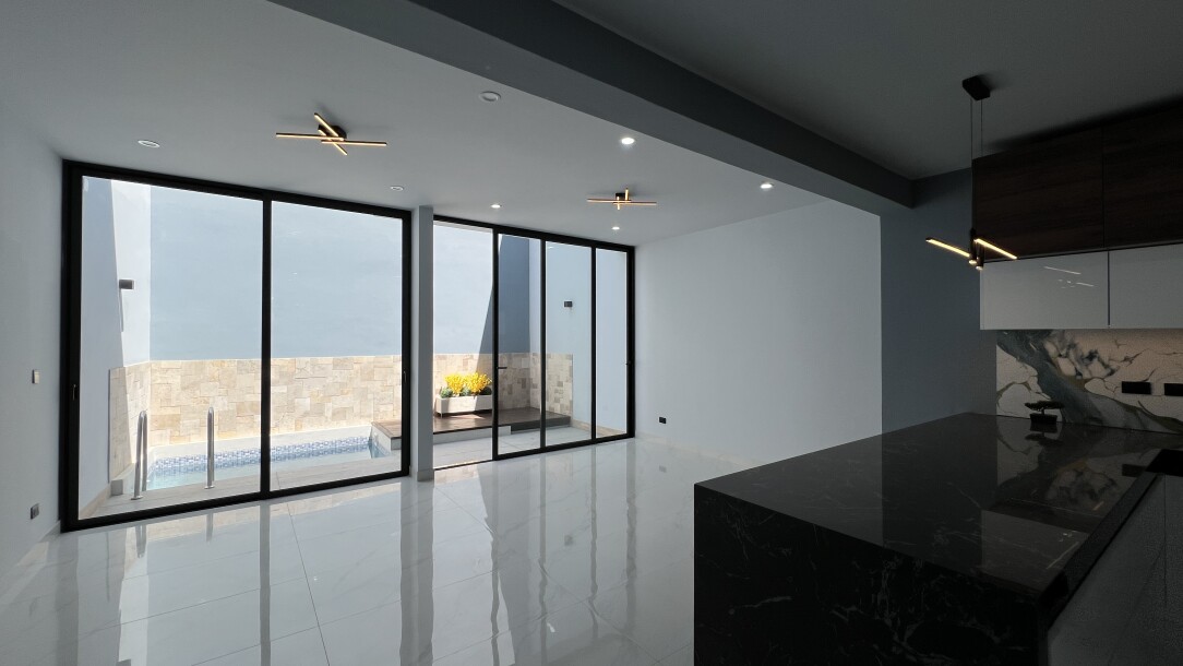 CASA DE ESTRENO Urb. Miraflores Country Club I-5