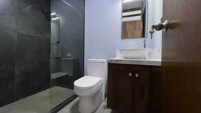 CASA DE ESTRENO Urb. Miraflores Country Club I