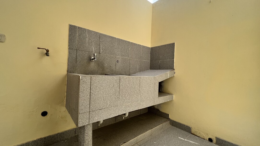 CASA En Urb. Los Cocos del Chipe-16