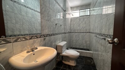 CASA En Urb. Los Geranios (amoblada)