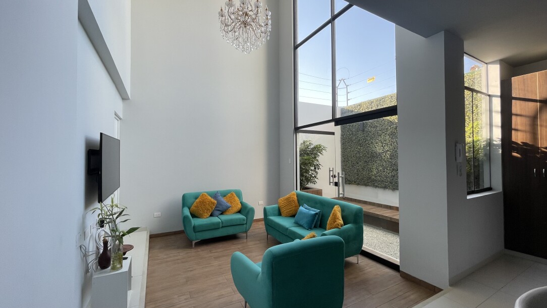 CASA En Urb. Los Corales I-11