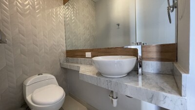 CASA En Urb. Los Corales I
