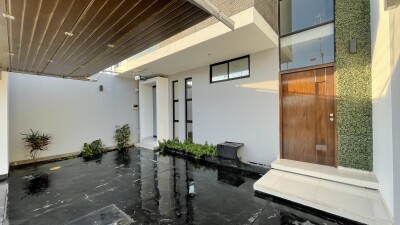 CASA En Urb. Los Corales I