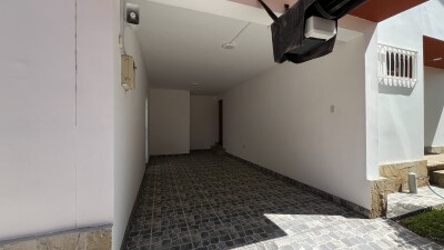 CASA En Urb. Los Geranios