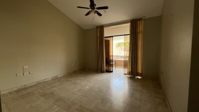 CASA En Urb. Los Geranios