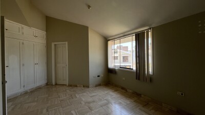 CASA En Urb. Los Geranios
