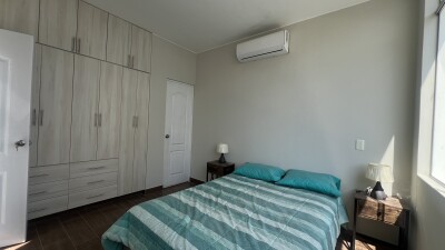 CASA DE ESTRENO En Urb. Miraflores Country Club I