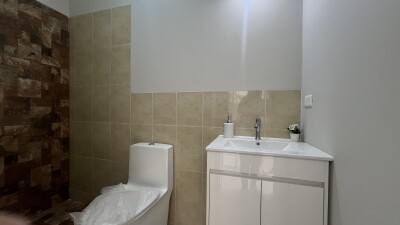 CASA DE ESTRENO En Urb. Miraflores Country Club I