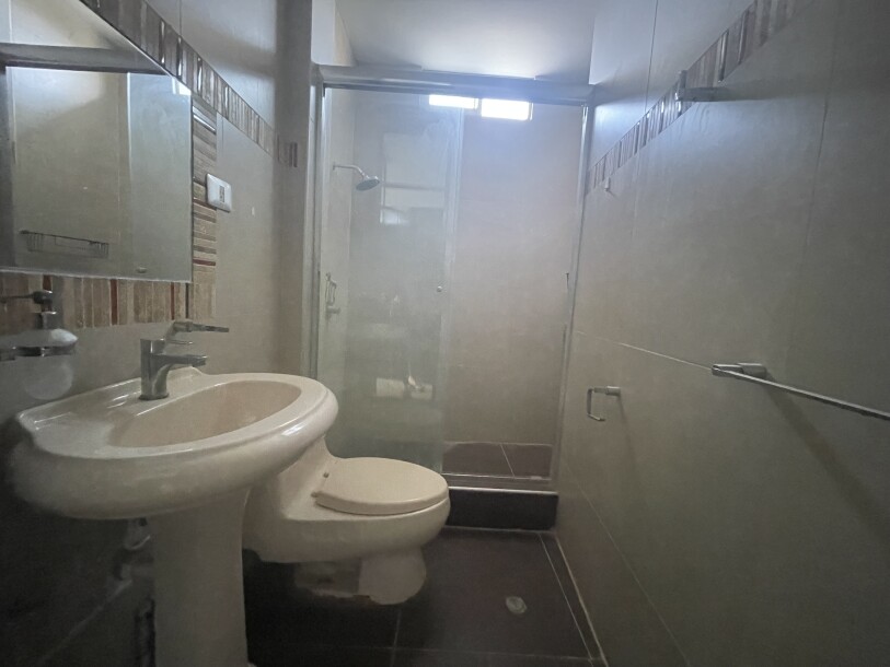 CASA con Piscina En Urb. Miraflores Country Club I-16