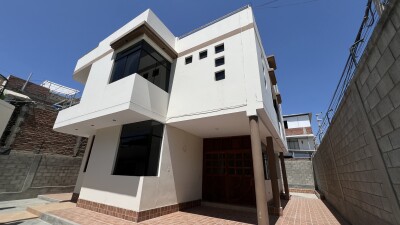 CASA En Urb. Santa Maria del Pinar
