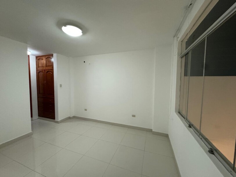 CASA En Urb. Santa María del Pinar-13