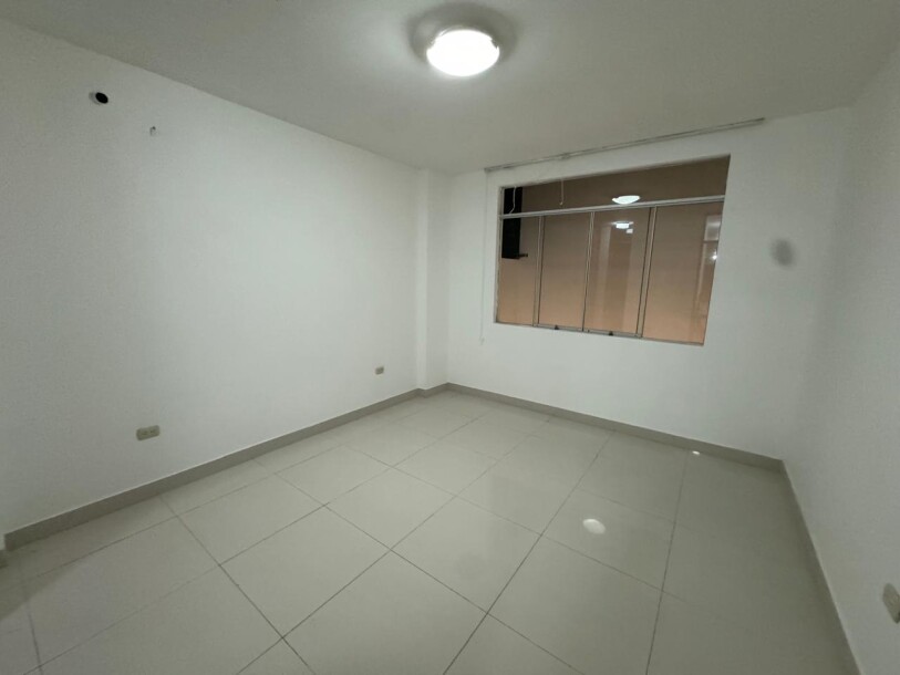 CASA En Urb. Santa María del Pinar-19