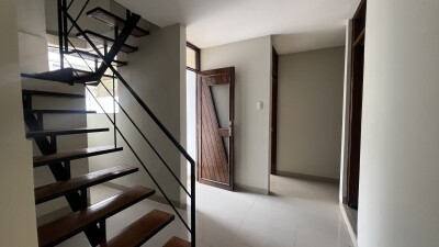 CASA con Piscina en Urb. Los Cocos del Chipe