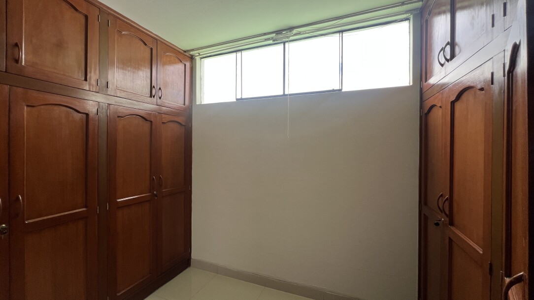 CASA con Piscina en Urb. Los Cocos del Chipe-22