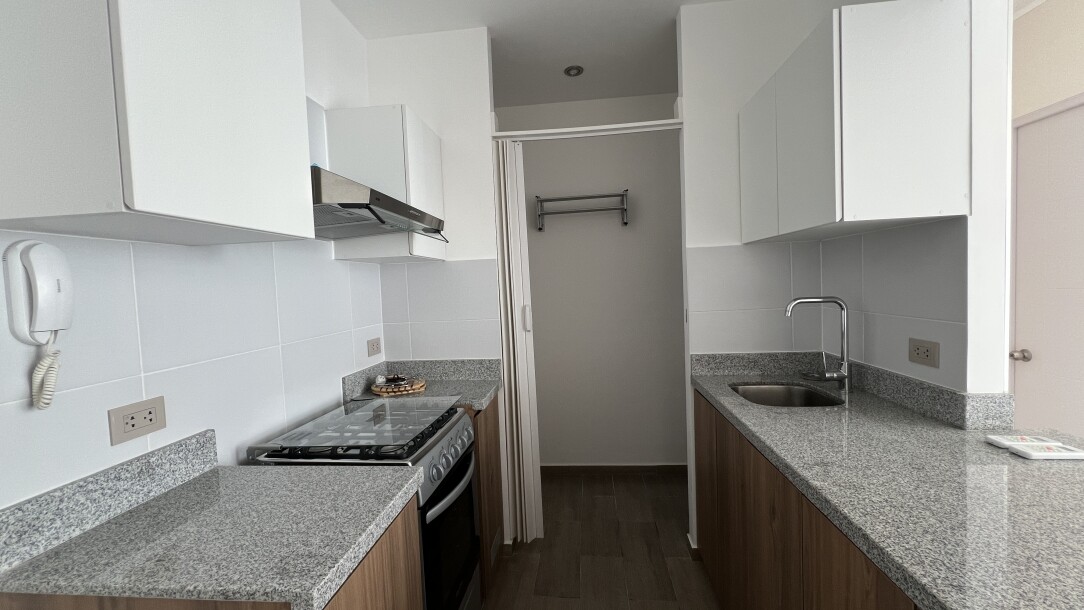 DEPARTAMENTO En Condominio Privado (semiamoblado/ amoblado)-5