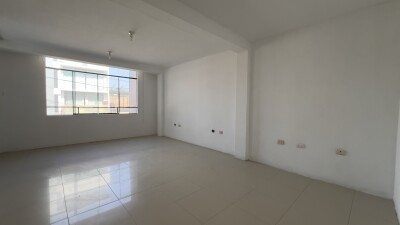 DEPARTAMENTO En Urb. El Bosque