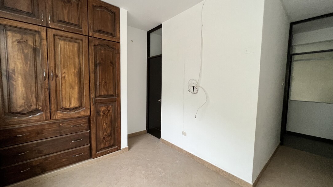 DEPARTAMENTO EN Urb. Los Geranios-6