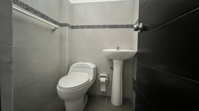 DEPARTAMENTO EN Urb. Los Geranios