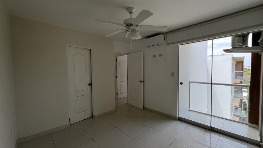 DEPARTAMENTO En Condominio Lagunas del Chipe-10