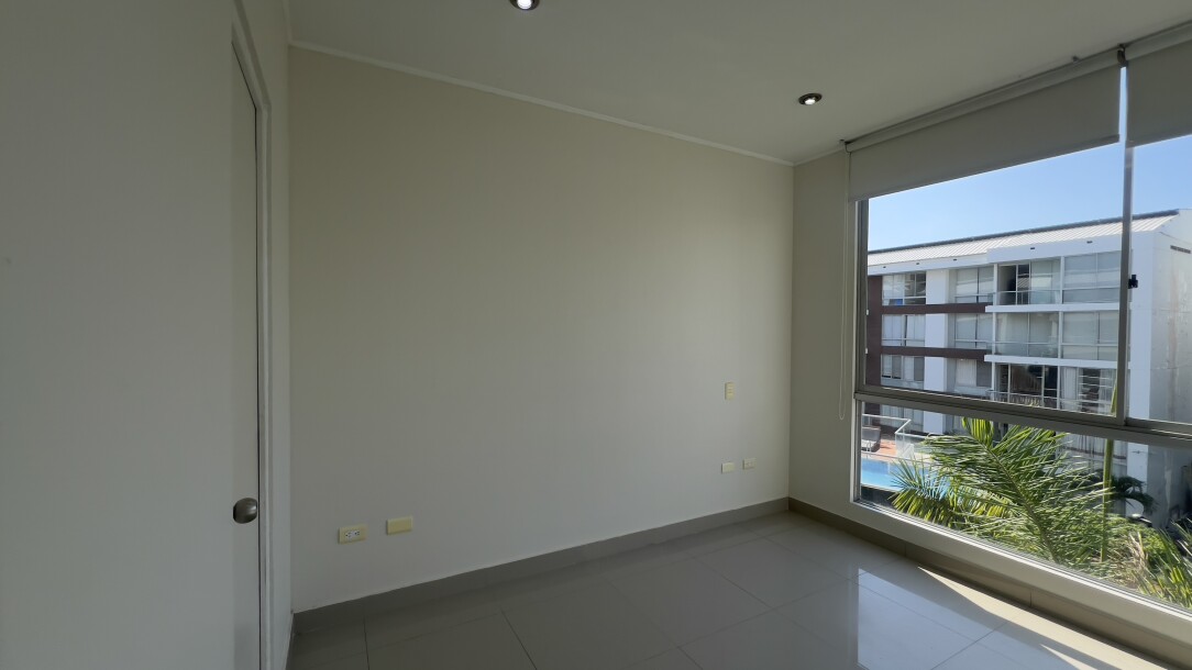 DEPARTAMENTO En Cond. Palmeras del Chipe-10