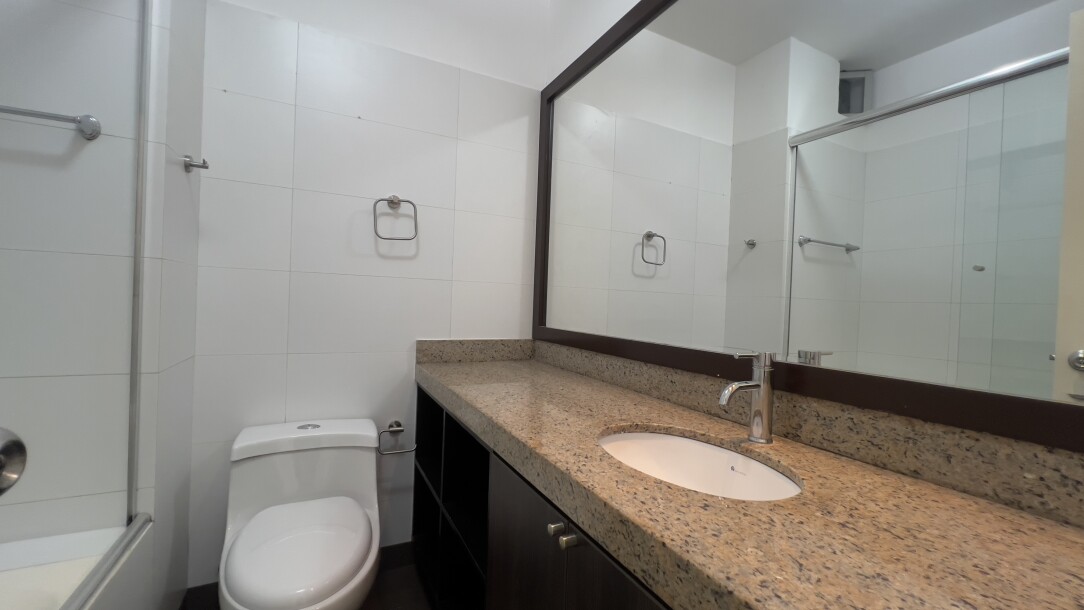 DEPARTAMENTO En Cond. Palmeras del Chipe-13