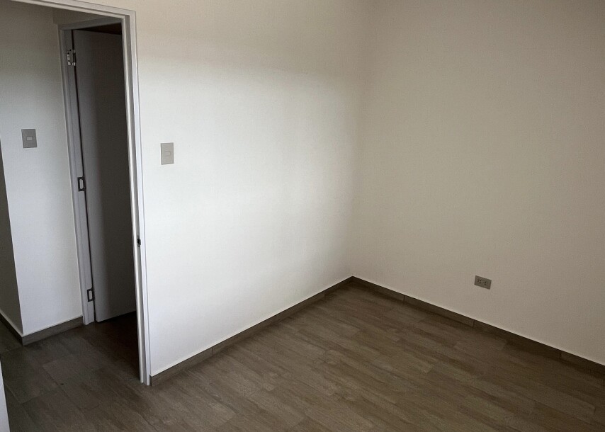 DEPARTAMENTO En Edificio Acacias del Chipe-12
