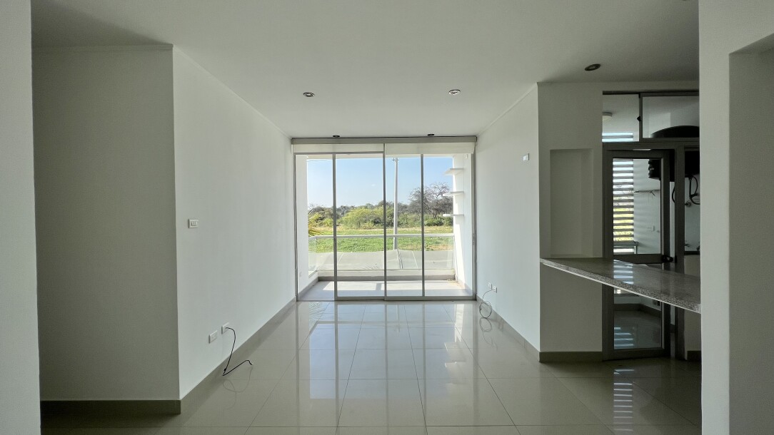 DEPARTAMENTO En Condominio Palmeras del Chipe-4