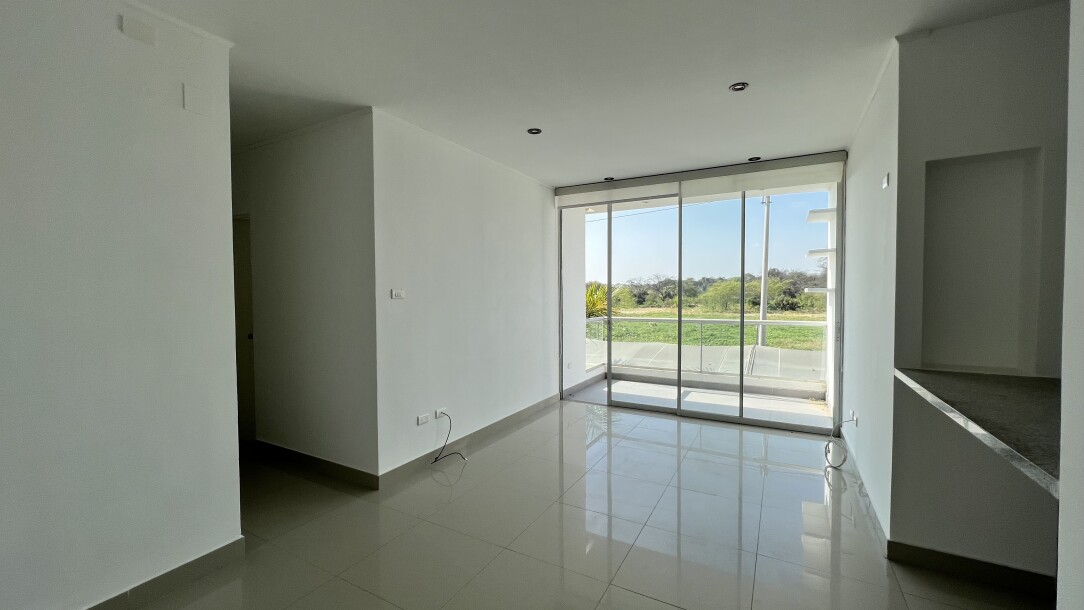 DEPARTAMENTO En Condominio Palmeras del Chipe-3