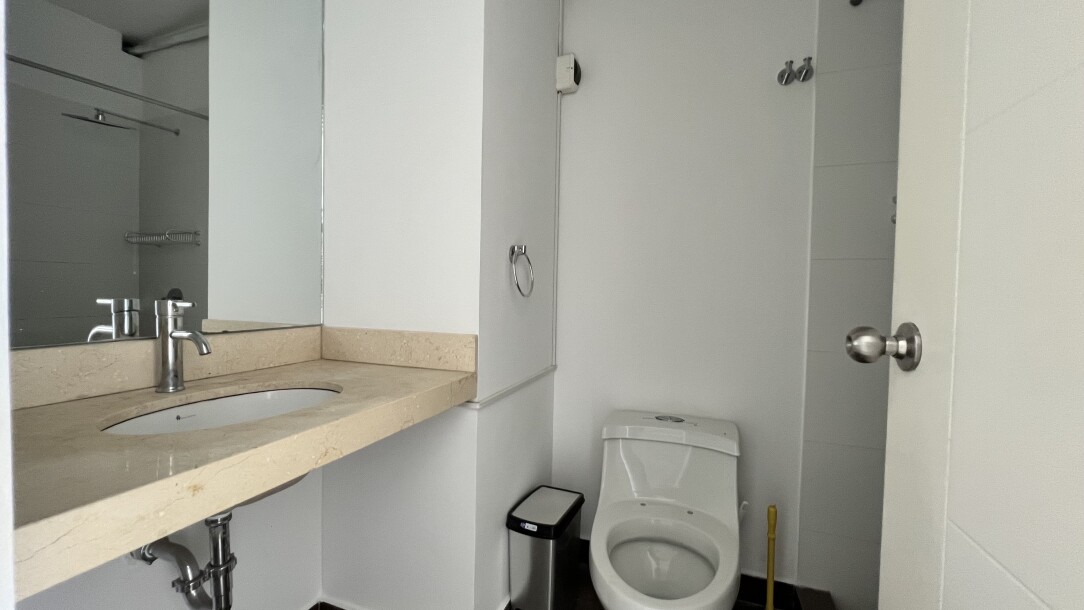 DEPARTAMENTO En Condominio Palmeras del Chipe-13