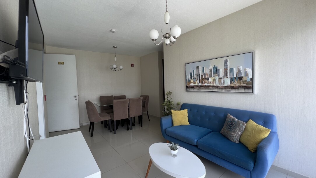 DEPARTAMENTO En Condominio Garden 360 (amoblado)-1