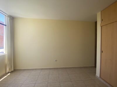 DEPARTAMENTO En Urb. Los Geranios