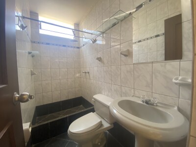 DEPARTAMENTO En Urb. Los Geranios