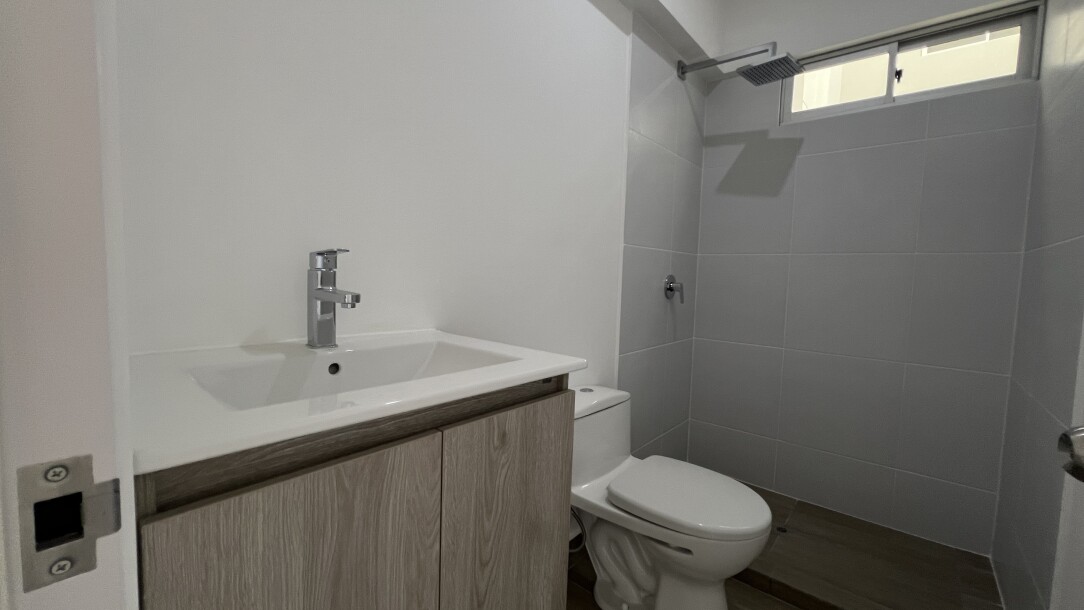 DEPARTAMENTO DE ESTRENO En Robles del Chipe-17