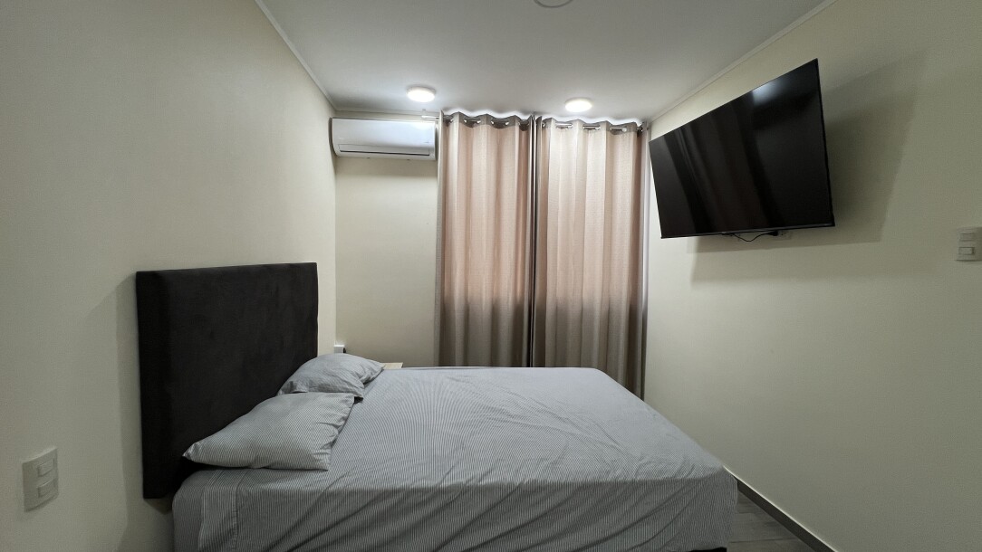 DEPARTAMENTO En Condominio Privado (amoblado)-6