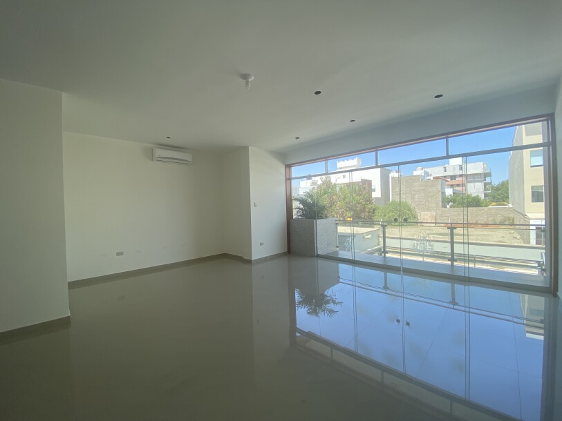 DEPARTAMENTO En Urb. Quinta Ana María-1