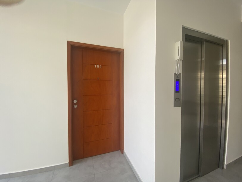 DEPARTAMENTO En Urb. Quinta Ana María-26