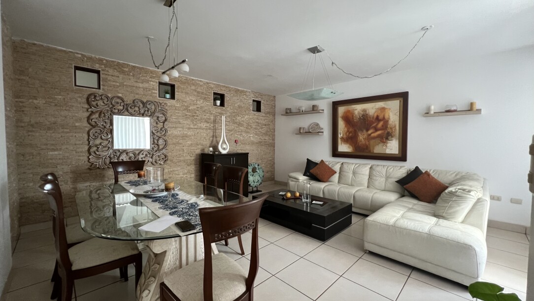 DEPARTAMENTO En Urb. El Chipe-1