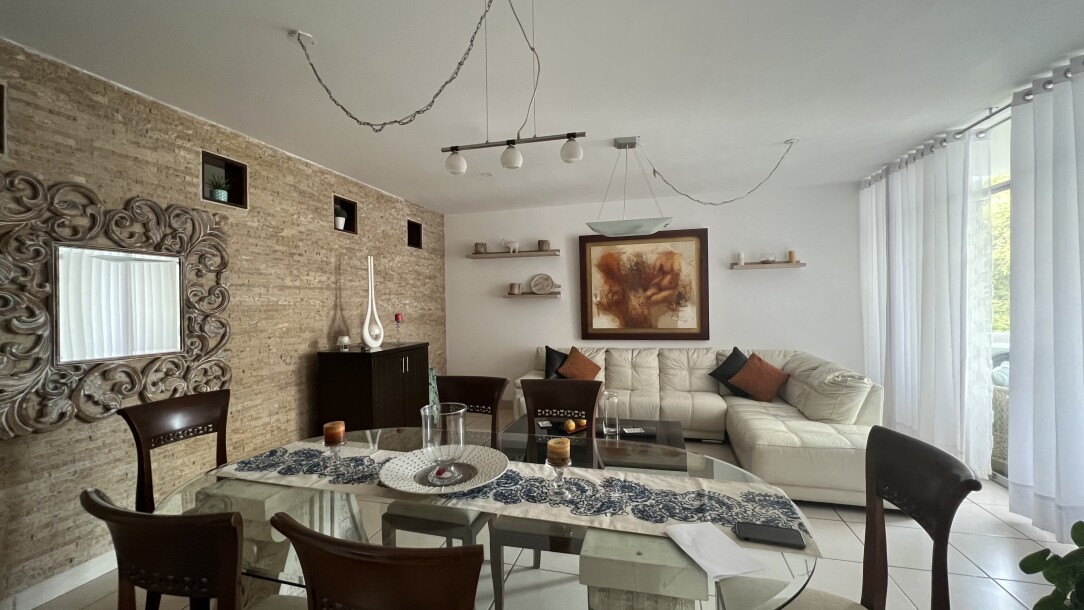 DEPARTAMENTO En Urb. El Chipe-5