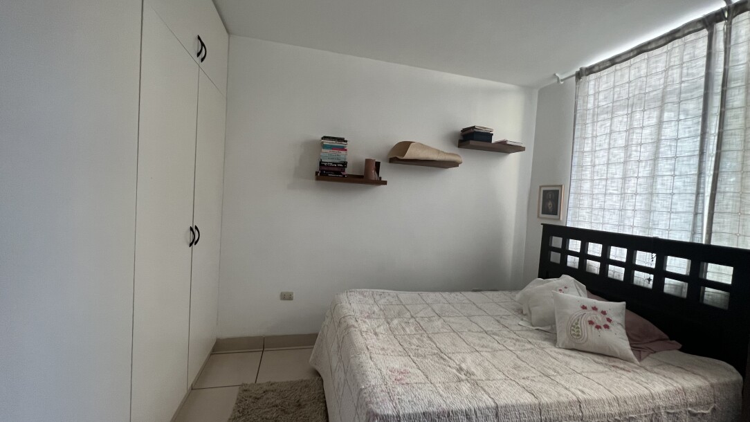 DEPARTAMENTO En Urb. El Chipe-17